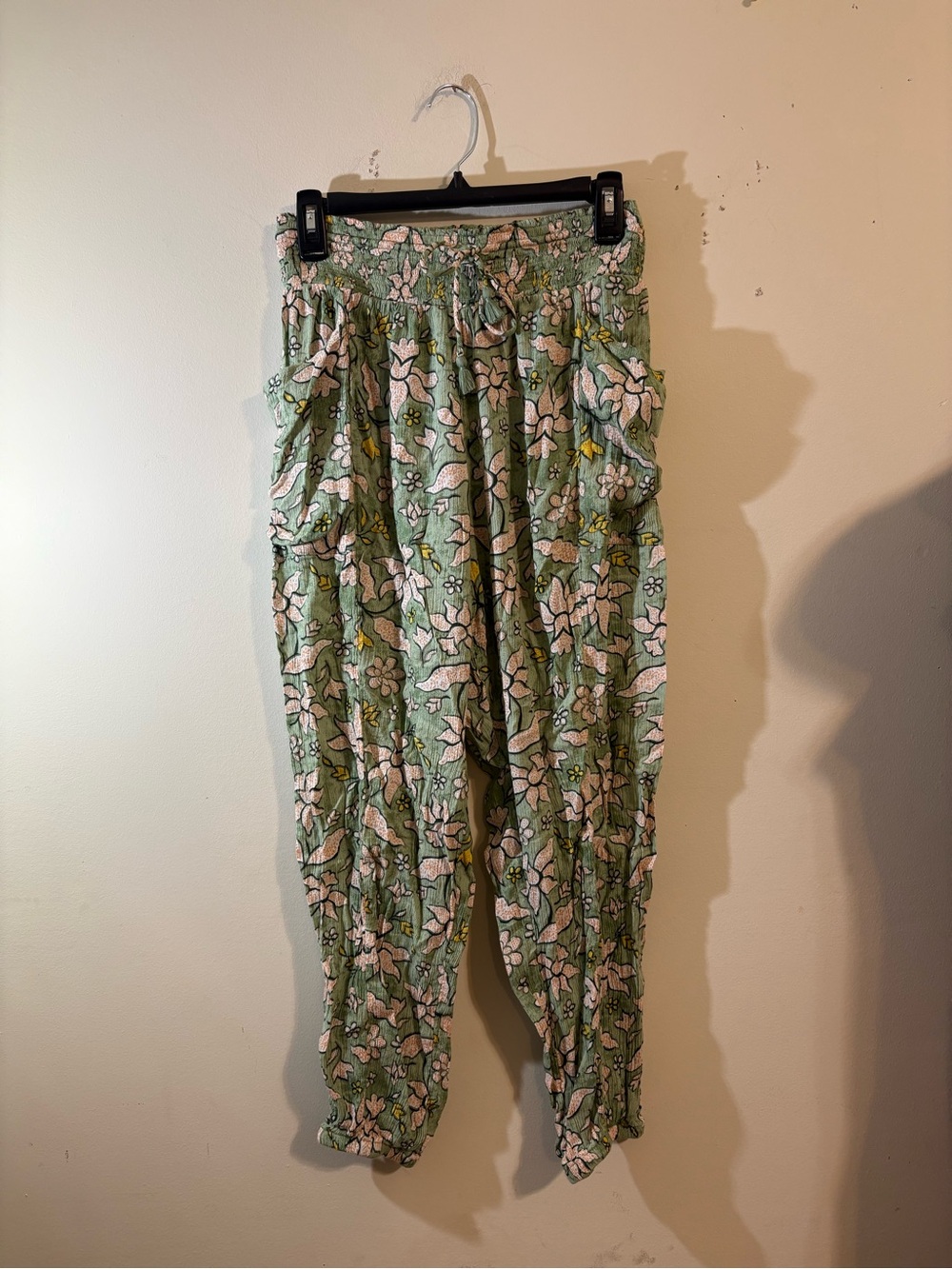 Aerie lounge jogger pants women’s small smocked waistband side pockets green